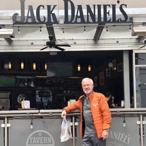 Meet your Posher, Peter